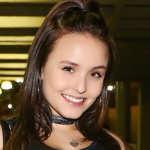 Larissa Manoela voltou a ficar morena para a novela 'As Aventuras de Poliana', que terá duração de dois anos no SBT