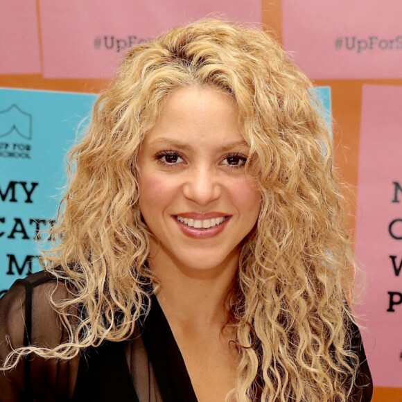 'Estou aliviada e feliz em compartilhar com vocês que eu vou voltar na estrada em junho de 2018 na Europa, Estados Unidos e com datas para a América Latina para serem anunciadas em breve', contou Shakira em seu perfil do Instagram