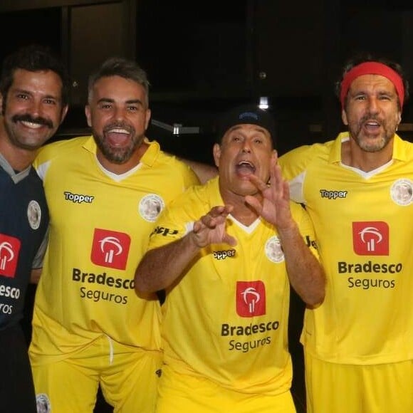 Time de famosos se reuniu no 'Jogo das Estrelas', no Maracanã, nesta quarta-feira, 27 de dezembro de 2017