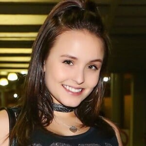 Larissa Manoela completa 17 anos nesta quinta-feira, 28 de dezembro de 2017. Atriz está de férias na Flórida, nos EUA