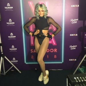 Pabllo Vittar planeja passar Réveillon sem calcinha, como contou durante a coletiva do Festival da Virada de Salvador nesta quinta-feira, dia 28 de dezembro de 2017