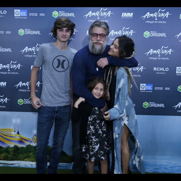 Fabio Assunção, com filhos, e Pally Siqueira estiveram no Parque Olímpico, Zona Oeste do Rio de Janeiro, nesta quinta-feira, 28 de dezembro de 2017