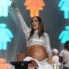 Ivete Sangalo fez show sentada aos 7 meses de gravidez em Salvador, na Bahia