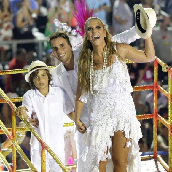 Ivete Sangalo encontrou Daniel Cady e o primogênito, Marcelo, após se apresentar em último show antes do parto das gêmeas