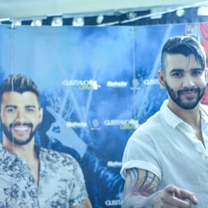 O banner do show de Gusttavo Lima chamou atenção de Gabriel