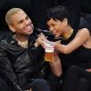Rihanna reatou com Chris Brown porque 'decidiu que era mais importante ser feliz'