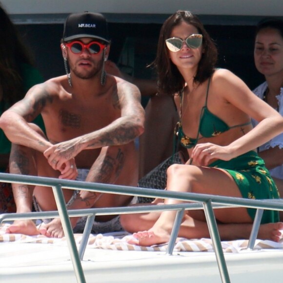 Bruna Marquezine publicou primeira foto com Neymar após reconciliação com jogador