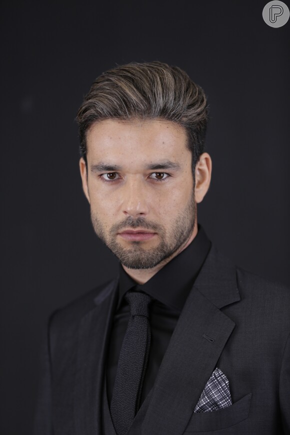 Ricardo (Sergio Marone) arma um plano contra Alan (Eduardo Galvão), no capítulo de quarta-feira, 10 de janeiro de 2018, da novela 'Apocalipse'