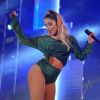 Anitta esbanjou sensualidade durante show na Paraíba