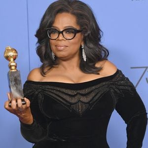 'Quero hoje a noite expressar gratidão a todas as mulheres que sofreram anos de abuso e agressão porque eles, como minha mãe, tiveram filhos para se alimentar e contas a pagar e sonhos para persegui', disse Oprah Winfrey