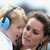 Kate Middleton acompanha o filho, George, de 4 anos, todos os dias na escola. A duquesa de Cambridge está grávida do terceiro filho com o príncipe William