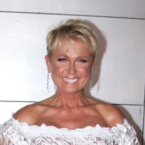 Xuxa Meneghel festejou a virada do ano na Costa Verde do Rio de Janeiro: 'Passei em Angra dos Reis'