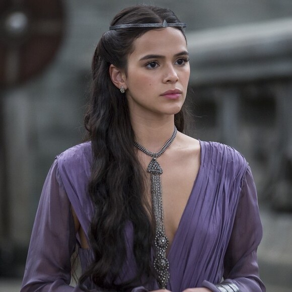 Para reecontro, Bruna Marquezine planeja adiantar as gravações da princesa Catarina na novela 'Deus Salve o Rei'