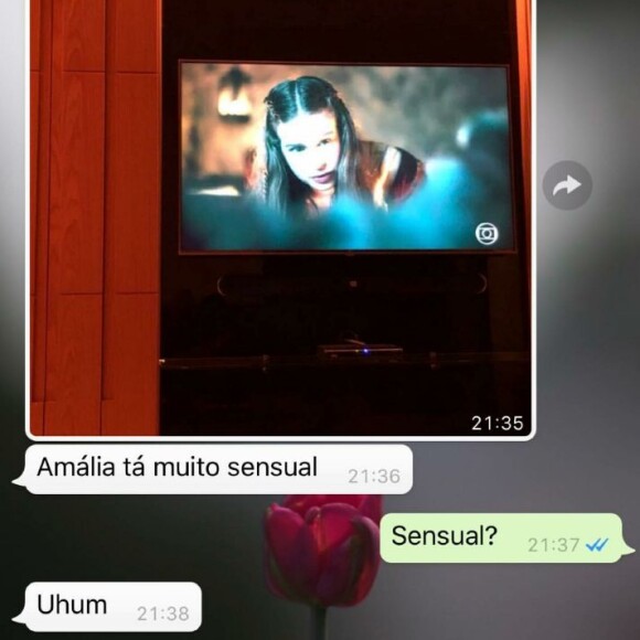 Marina Ruy Barbosa compartilhou a conversa com o marido, Xande Negrão, em seu Stories