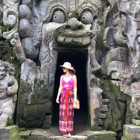 Paula Fernandes compartilhou fotos da viagem à Tailândia em seu Instagram