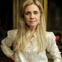 Adriana Esteves detalha nova vilã na TV: 'Carminha de volta, mas com outro nome'