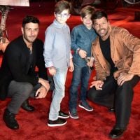 Ricky Martin explica aos filhos por que eles têm dois pais: 'Família moderna'