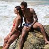 Neymar vem publicando fotos de viagem com Bruna Marquezine em Noronha e lamenta saudades da namorada nas redes sociais