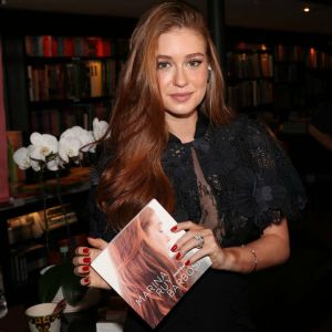 Marina Ruy Barbosa lançou o livro 'Inspirações', na Livraria da Travessa, no Rio, na quinta-feira, 18 de janeiro de 2018