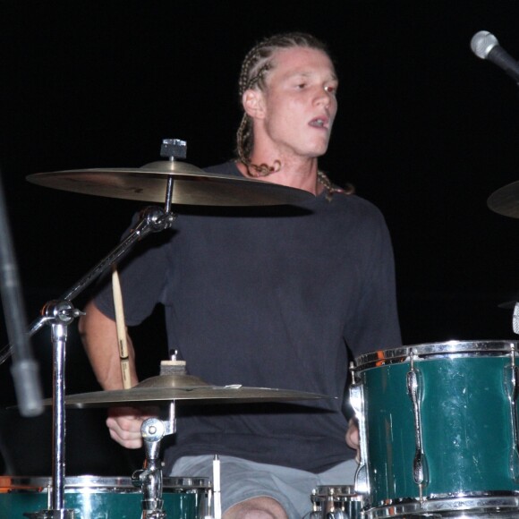 Pedro e Diogo, filhos de Marcello Novaes lançam a banda Fuze em show realizado no Hotel Grande Mercure, localizado no Recreio dos Bandeirantes, Zona Oeste do Rio de Janeiro, na noite desta quinta-feira, 17 de janeiro de 2018