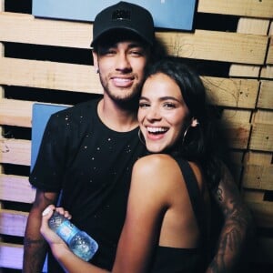 Bruna Marquezine aumentou cachê após reatar namoro com Neymar