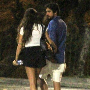 Thaila Ayala assumiu namoro com Renato Goés em dezembro de 2017