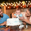Primeiro filho do casal, Gabriel, de 7 meses, se divertiu com as fotos