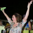 Marisa Orth se divertiu durante ensaio da Unidos da Tijuca. Escola vai homenagear Miguel Falabella no carnaval deste ano