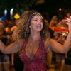 Viviane Araujo vibrou com novo ensaio do Salgueiro para o carnaval 2018: 'E vamos de mais samba!'
