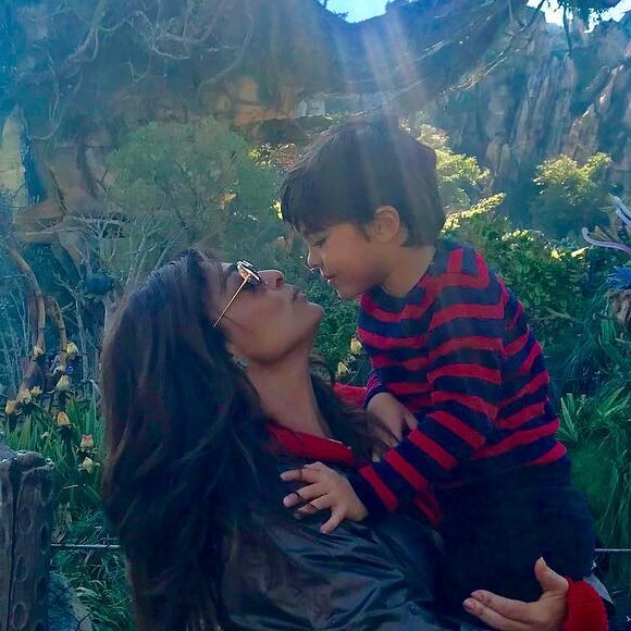 Juliana Paes foi surpreendida pelo filho Antonio, que lhe pediu um cartão de crédito