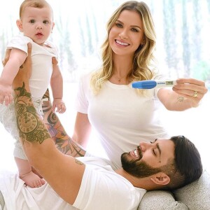 'O Gusttavo sempre fala em ter muitos filhos, ele quer uma casa cheia', conta Andressa Suita ao Purepeople sobre novos herdeiros