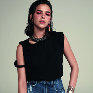 'Críticas são muito bem-vindas, mas, no fim das contas, a minha opinião é a que vale', refletiu Bruna Marquezine