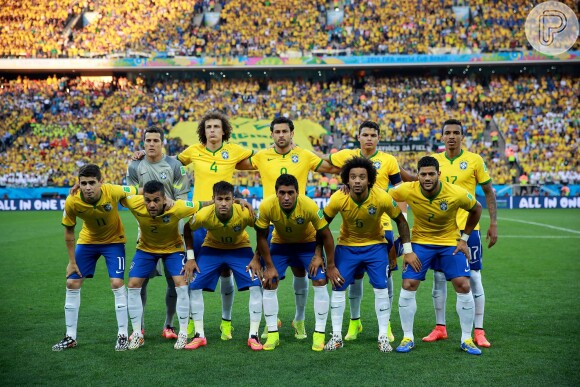 Brasil vence a Croácia de virada em jogo com gol contra e pênalti duvidoso