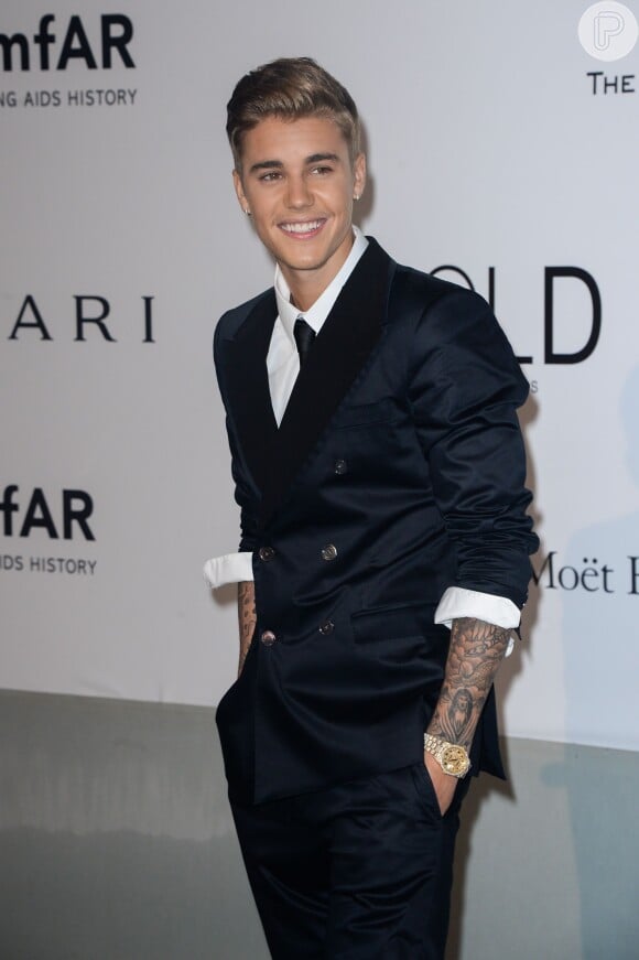 Justin Bieber foi preso em janeiro de 2014 após dirigir sob influência de drogas