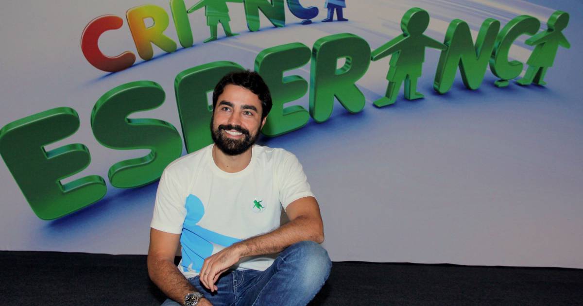 Ricardo Pereira está fazendo curso de mergulho para a ...