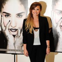 Demi Lovato relembra a morte de seu pai: 'Poderia ter abraçado a última vez'