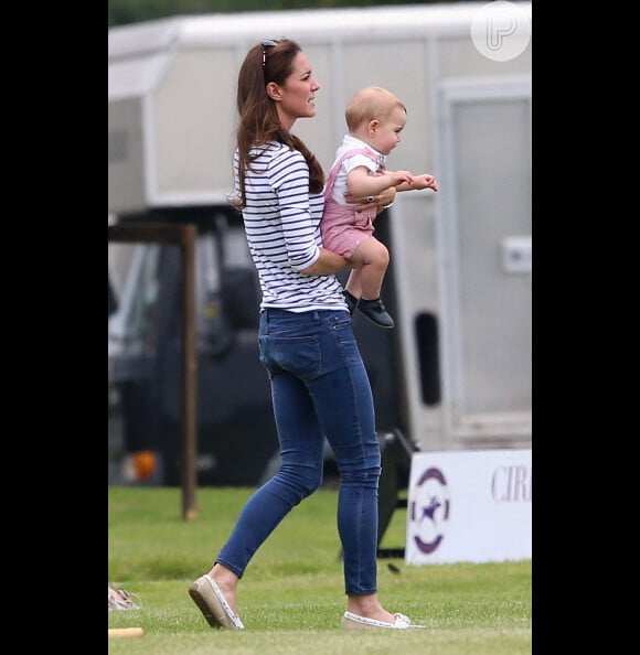 Canção de ninar do príncipe George, filho de Kate Middleton e do príncipe William, será lançada em julho, após o primeiro ano do pequeno monarca, que completa um aninho no dia 21 de julho de 2014