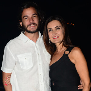 Fátima Bernardes e o namorado, Túlio Gadêlha, têm torcida dos fãs da jornalista: 'Lindíssimos!!! Louca pra ver esse casamento'