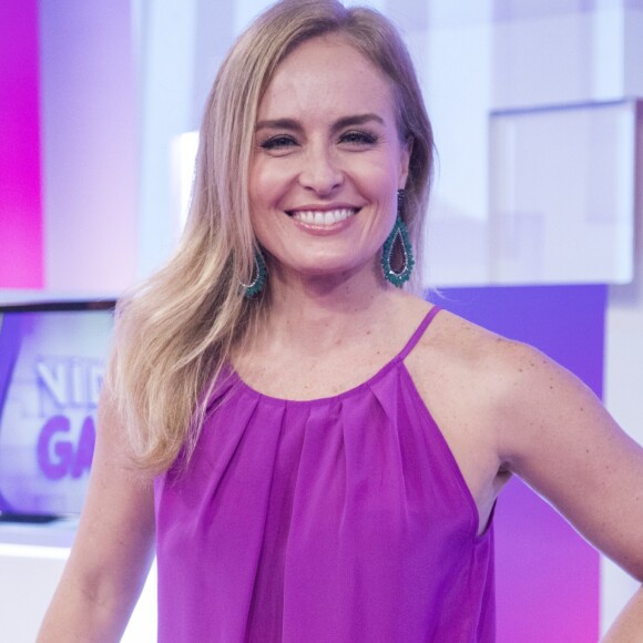 'Não é um adeus, é um até breve, mas cheio de emoção, porque são 11 anos de muita coisa boa', afirmou Angélica na despedida do 'Estrelas'