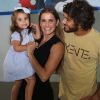 Deborah Secco e o marido, Hugo Moura, conferiram o espetáculo Disney on Ice com a filha, Maria Flor, na Jeunesse Arena, na Barra da Tijuca, zona oeste do Rio de Janeiro, nesta quarta-feira, 13 de junho de 2018
