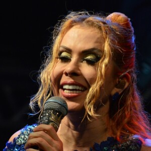 Joelma mantem o contato com o ex-namorado, Alessandro, de quem afirmou ter ficado amiga: 'A gente se fala todos os dias praticamente'