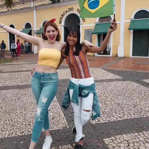 Ex-BBB Ana Clara, no Acre a trabalho, encontra Gleici nesta sexta-feira, dia 15 de junho de 2018