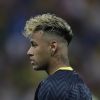 Neymar virou meme nas redes sociais por causa de seu cabelo