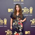      Deena Cortese  no 2018 MTV Movie and TV Awards, realizado no Barker Hangar, em Santa Mônica, na Califórnia, Estados Unidos, em 16 de junho de 2018