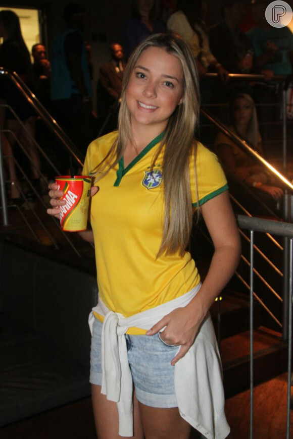 Ex de Neymar, Carol Dantas teve complicações no início da gestação
 