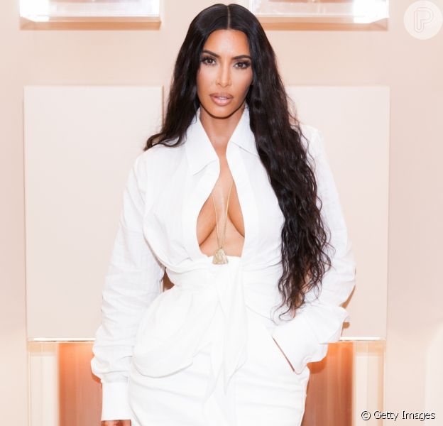 Kim Kardashian esteve em sua primeira loja da KKW Beauty and Fragrance no shopping Westfield Century City, em Los Angeles, na Califórnia, nesta segunda-feira, 18 de junho de 2018