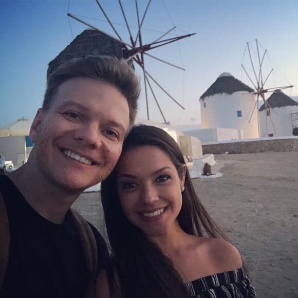 Na companhia do marido, Michel Teló, Thais Fersoza conheceu Mykonos, Santorini e Atenas