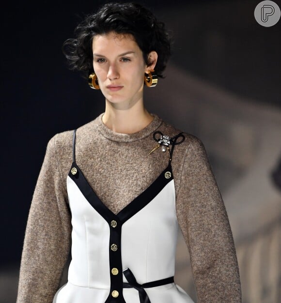 Aposta da Louis Vuitton: tricô sob o vestido. Quentinho e estiloso