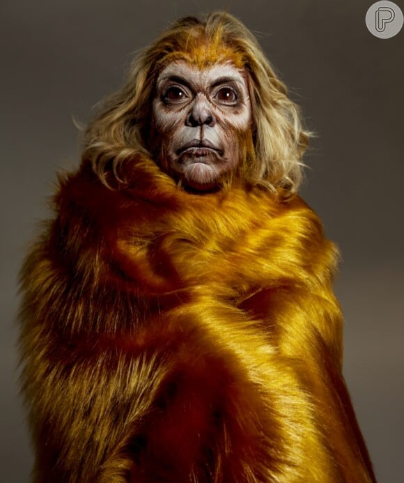 Na campanha da Kryolan com a AMPARA Animal, Astrid Fontenelle interpreta mico-leão-dourado