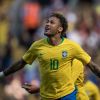 Pai de Davi Lucca, Neymar vai vestir a camisa 10 da seleção brasileira no jogo Brasil e Sérvia